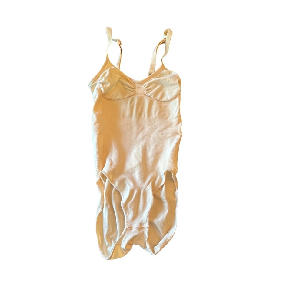 Skims XXS/XS Womens‎ Shapewear Bodysuit Beige Nylon/Spandex Adjustable Strap